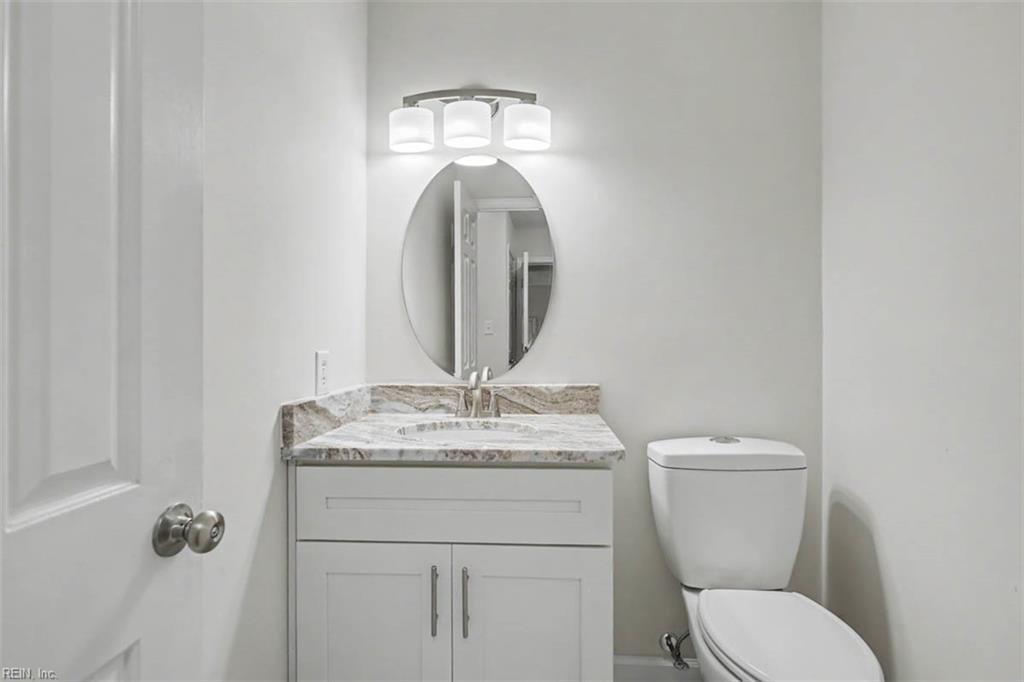 138 Racine Dr Property Photo 22