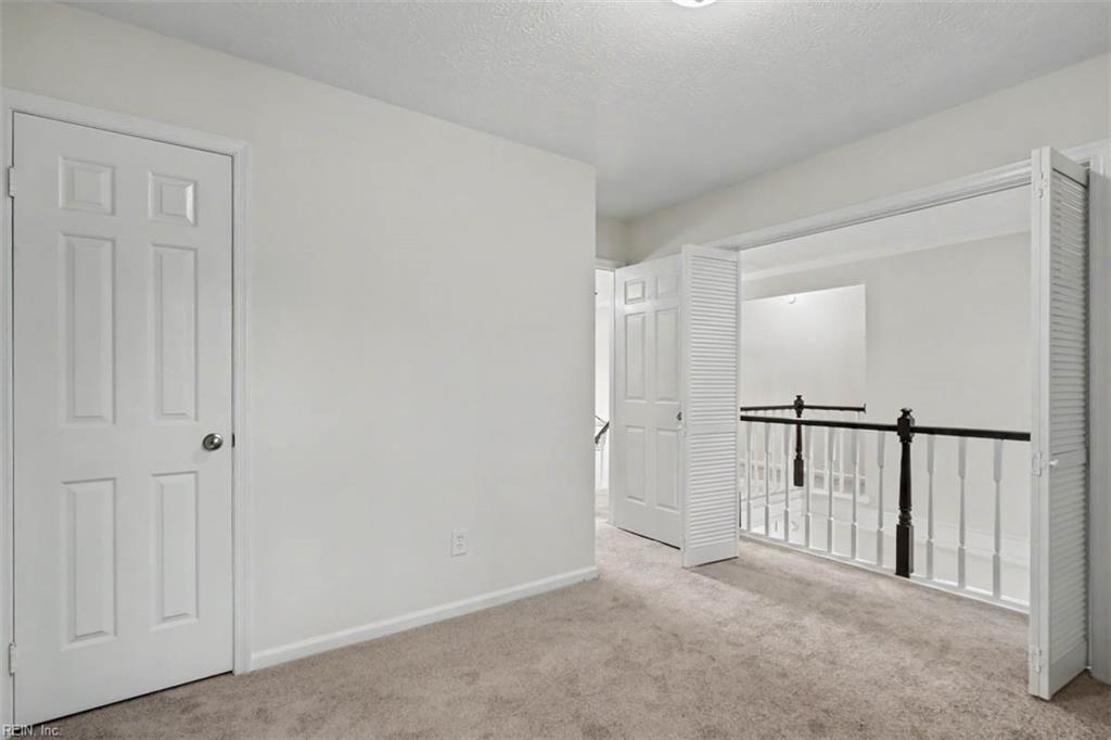 138 Racine Dr Property Photo 24