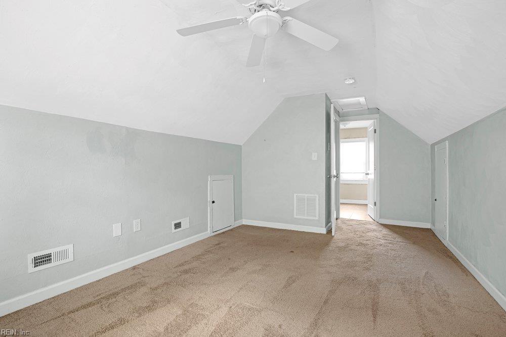 1605 Laurel Ave Property Photo 8