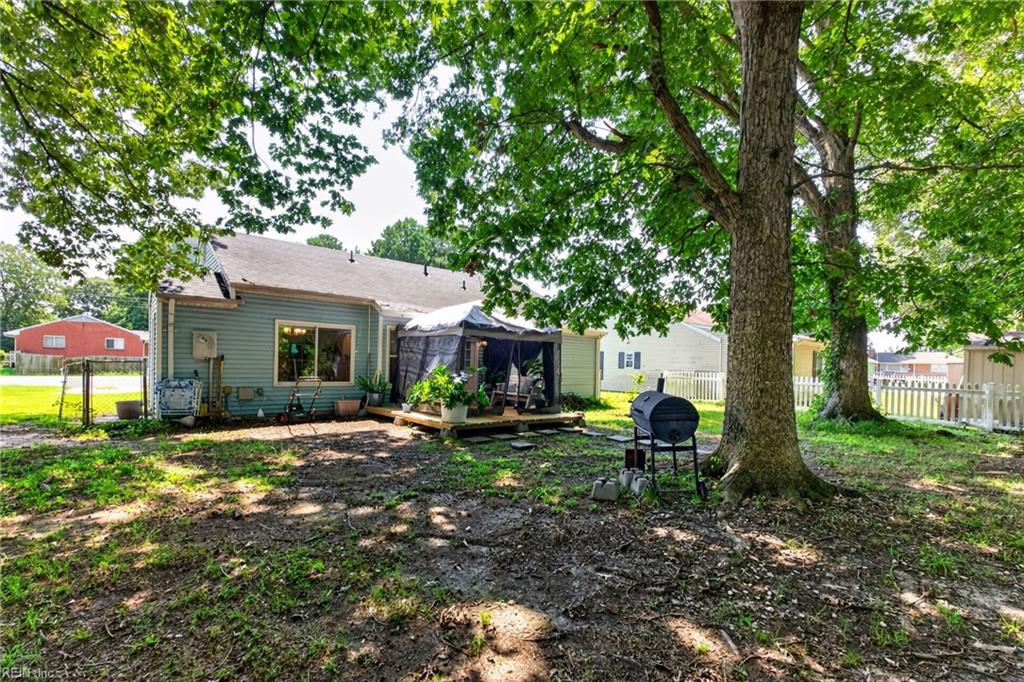 1105 Gloucester St Property Photo 25