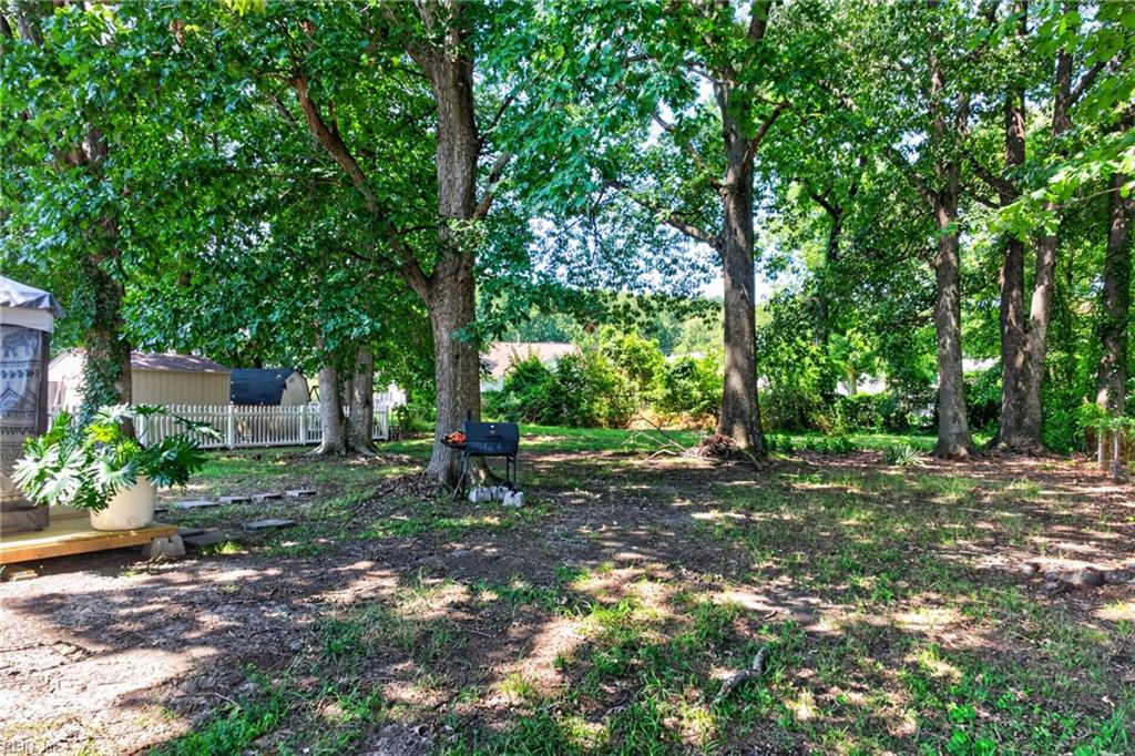 1105 Gloucester St Property Photo 26