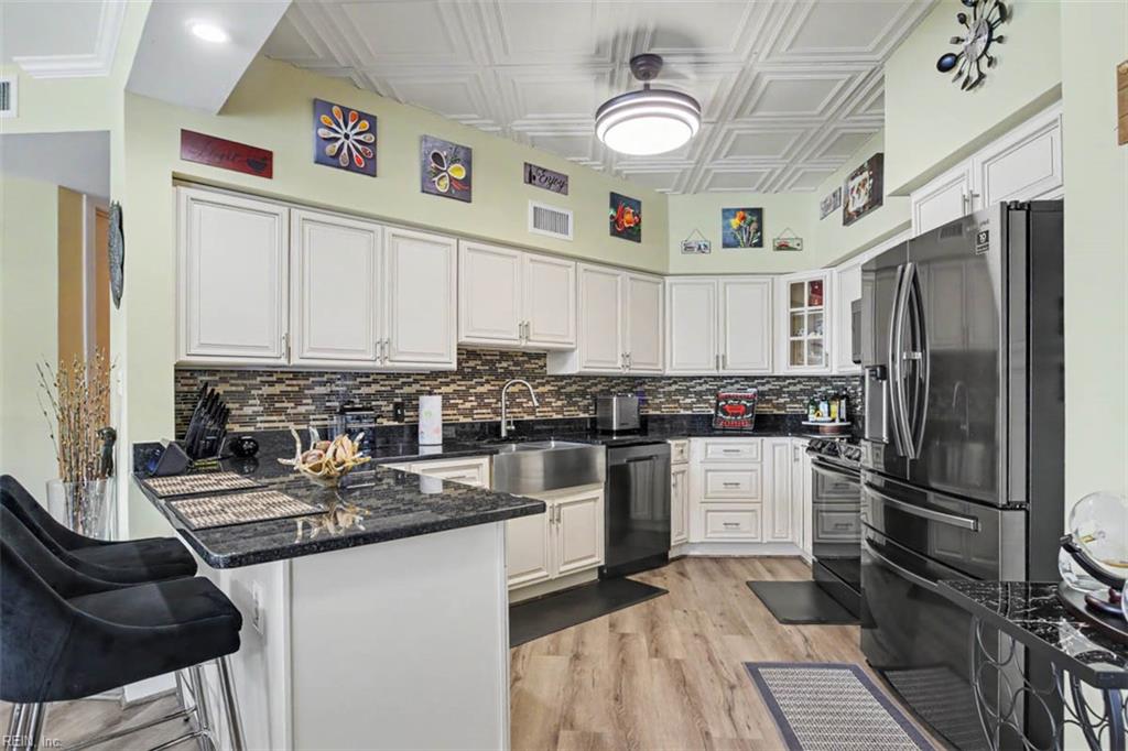 30 Brough Ln Property Photo 16