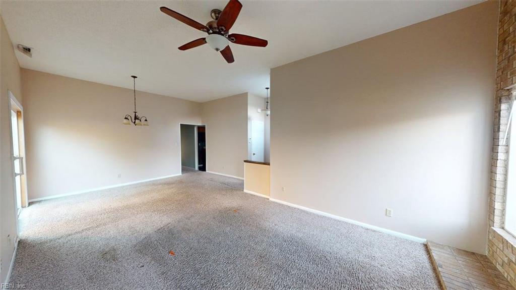 5722 Earnhardt St Property Photo 8