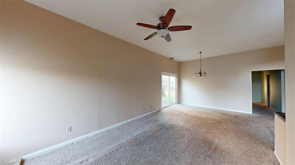 5722 Earnhardt St Property Photo 9