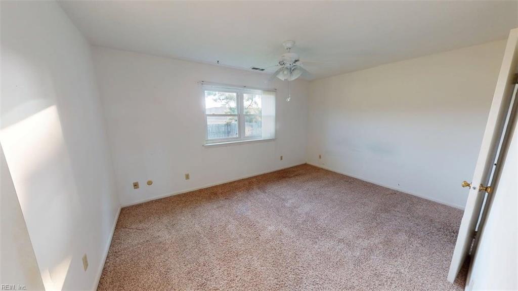 5722 Earnhardt St Property Photo 16