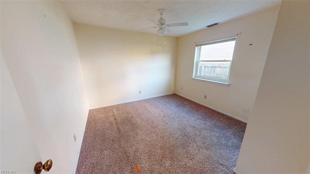 5722 Earnhardt St Property Photo 28