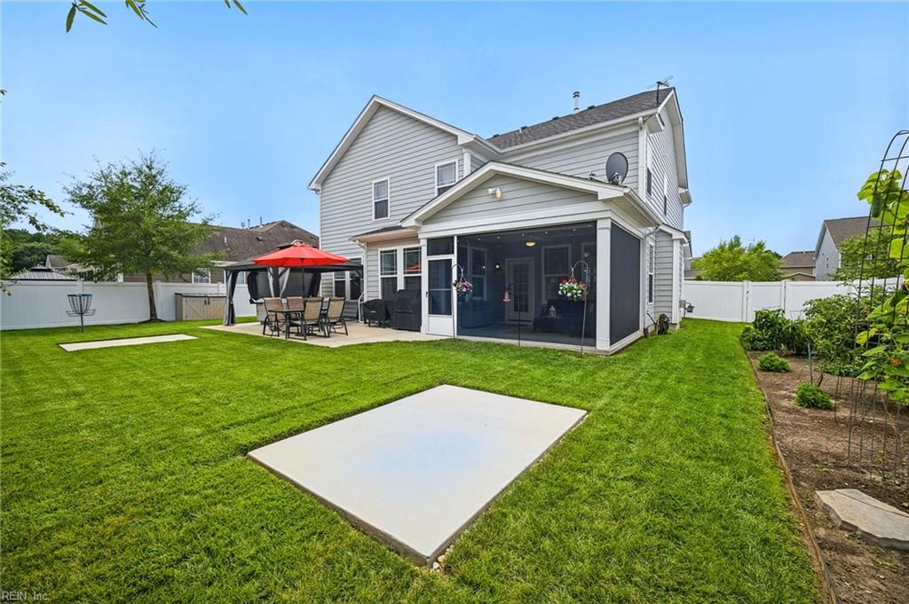 1125 George Olah Dr Property Photo 15