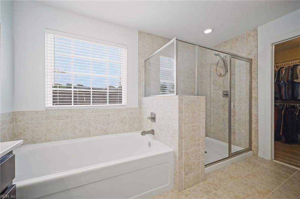 1125 George Olah Dr Property Photo 31