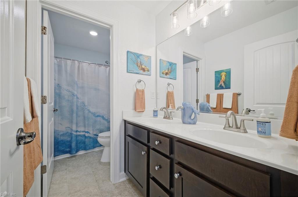 1125 George Olah Dr Property Photo 34