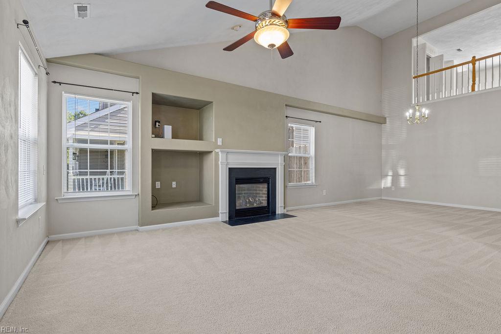 1313 Duchess Of York Quay Property Photo 8