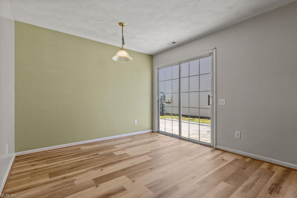 1313 Duchess Of York Quay Property Photo 19