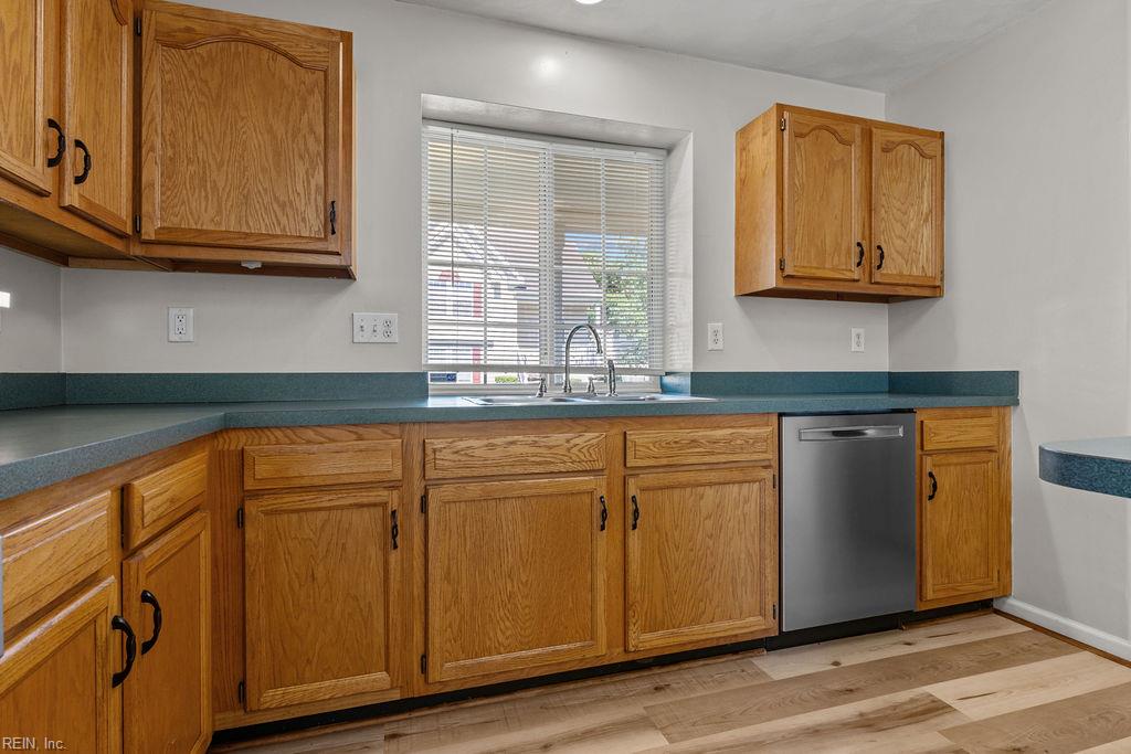 1313 Duchess Of York Quay Property Photo 22
