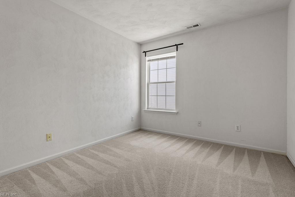 1313 Duchess Of York Quay Property Photo 33