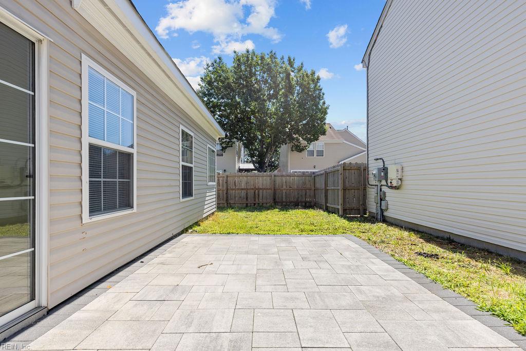 1313 Duchess Of York Quay Property Photo 45