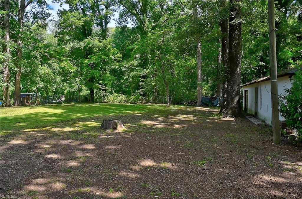 6316 Taylor Dr Property Photo 3