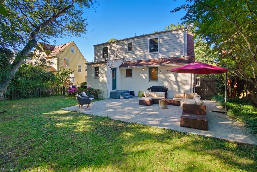 1129 Lexan Ave Property Photo 3