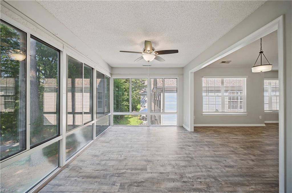 602 Sawgrass Ln Property Photo 9