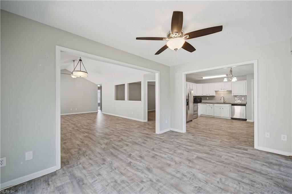 602 Sawgrass Ln Property Photo 10