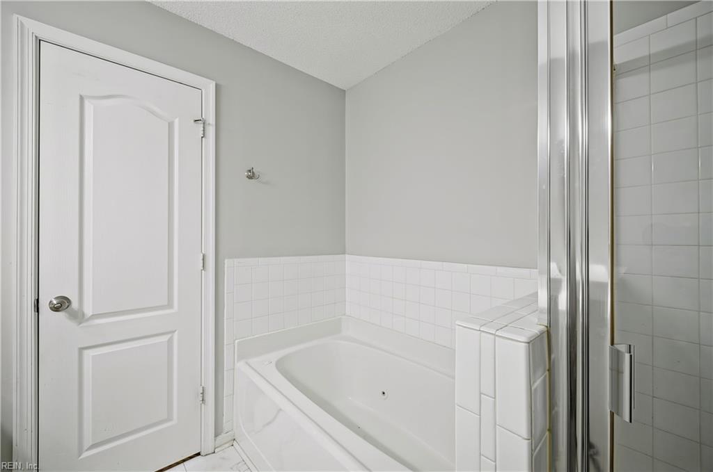 602 Sawgrass Ln Property Photo 22