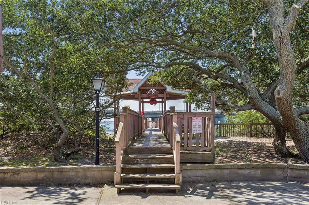 867 Little Bay Ave Property Photo 32