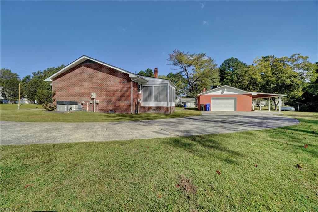 4530 Shoulders Hill Rd Property Photo 5
