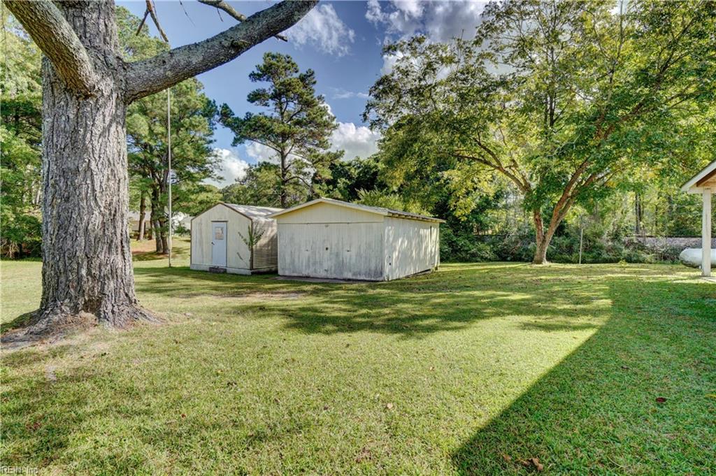 4530 Shoulders Hill Rd Property Photo 6