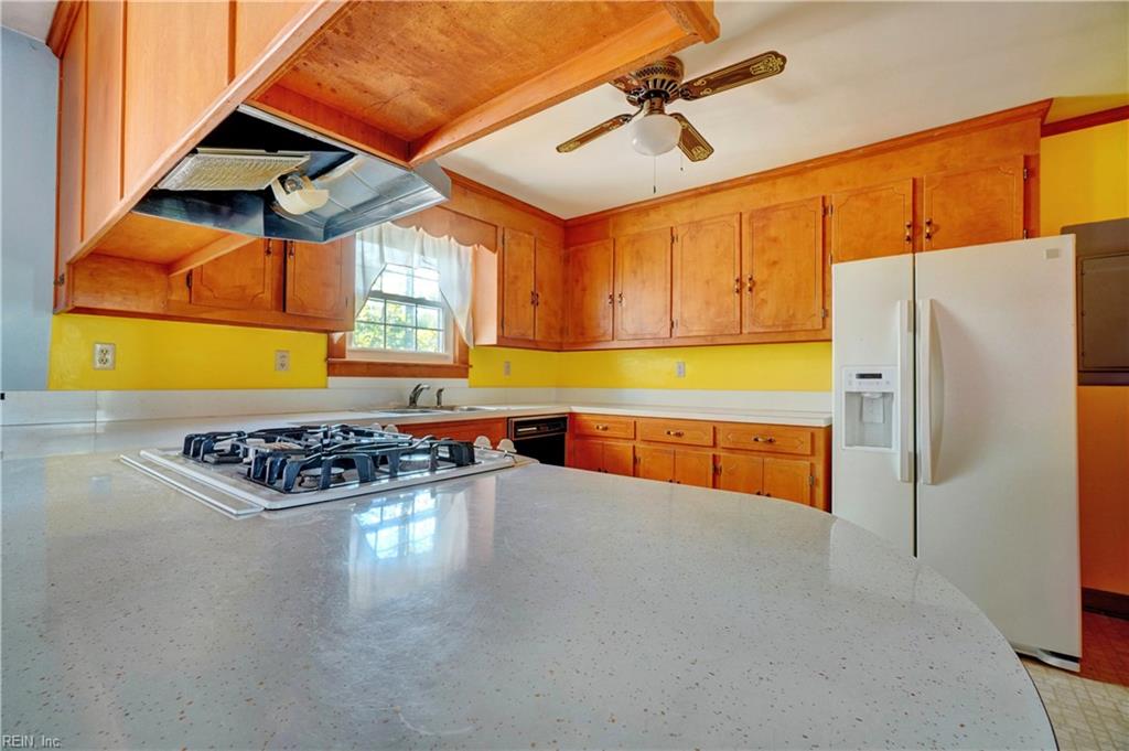 4530 Shoulders Hill Rd Property Photo 15