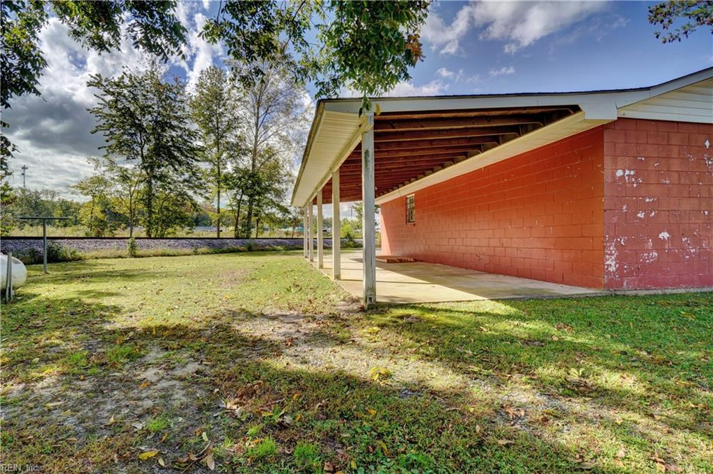 4530 Shoulders Hill Rd Property Photo 32