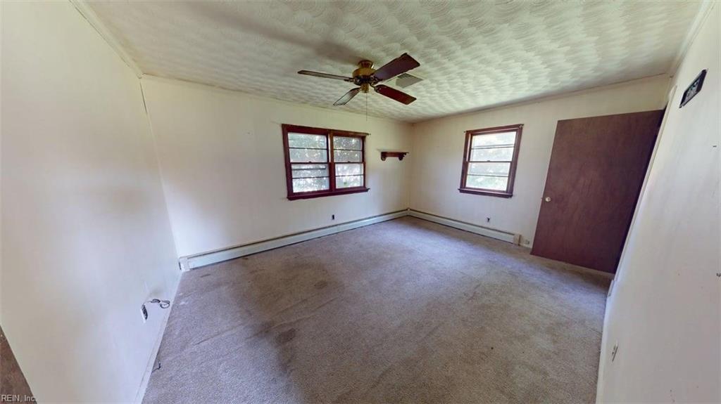 104 Effie Ave Property Photo 22