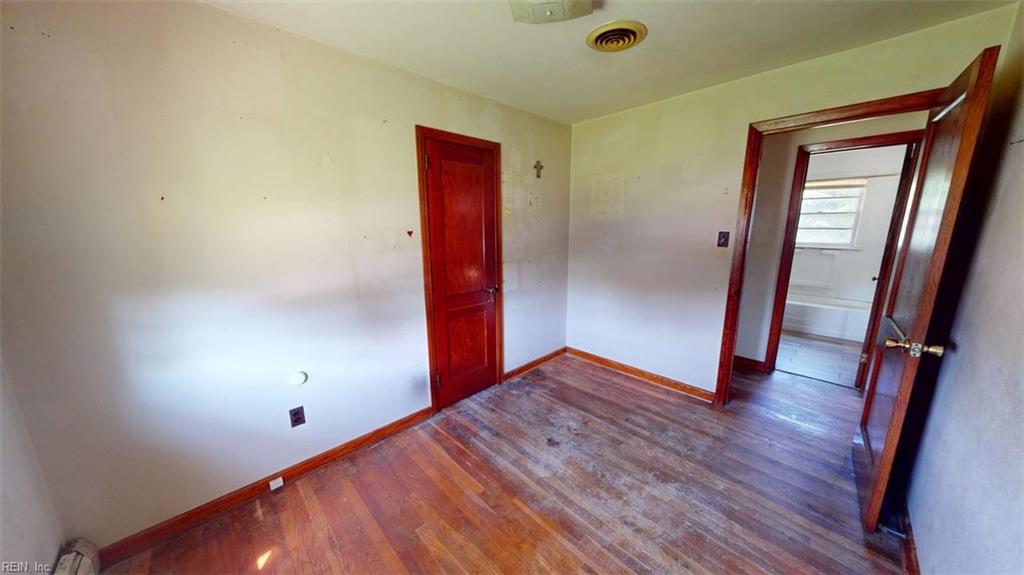 104 Effie Ave Property Photo 30