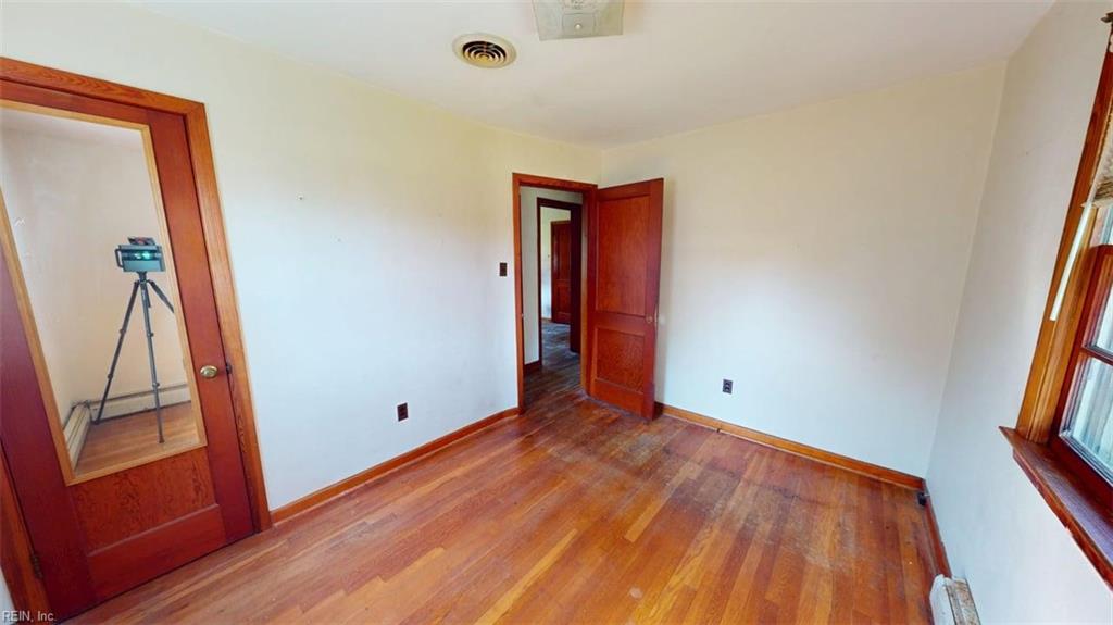 104 Effie Ave Property Photo 37