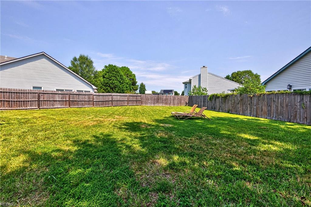 1912 Barberry Ct Property Photo 34