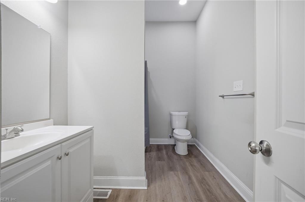 216 Pinner St Property Photo 14