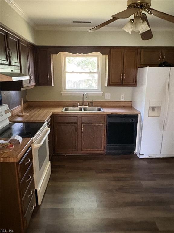 3784 Lake Tahoe Trl Property Photo 7