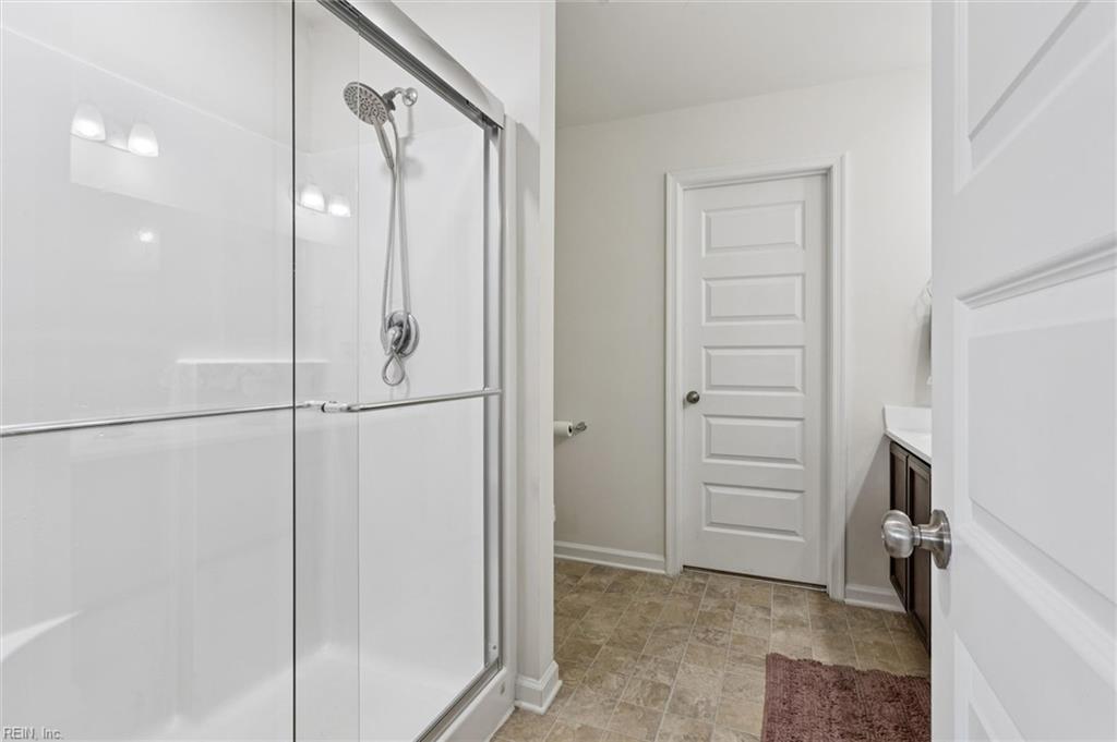 116 Meadows Landing Ln Property Photo 31