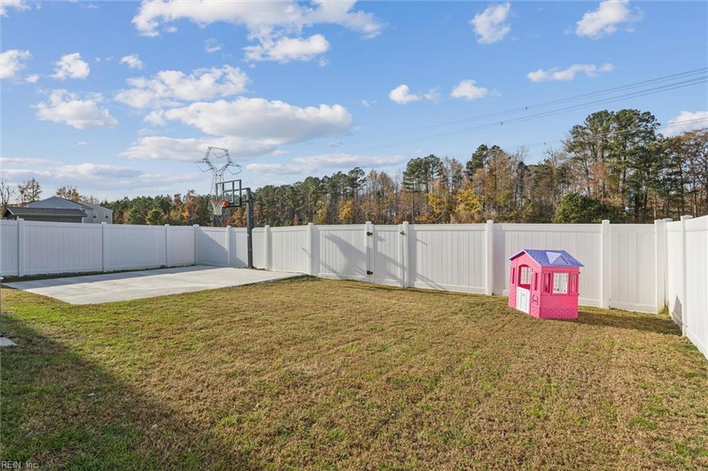 116 Meadows Landing Ln Property Photo 34