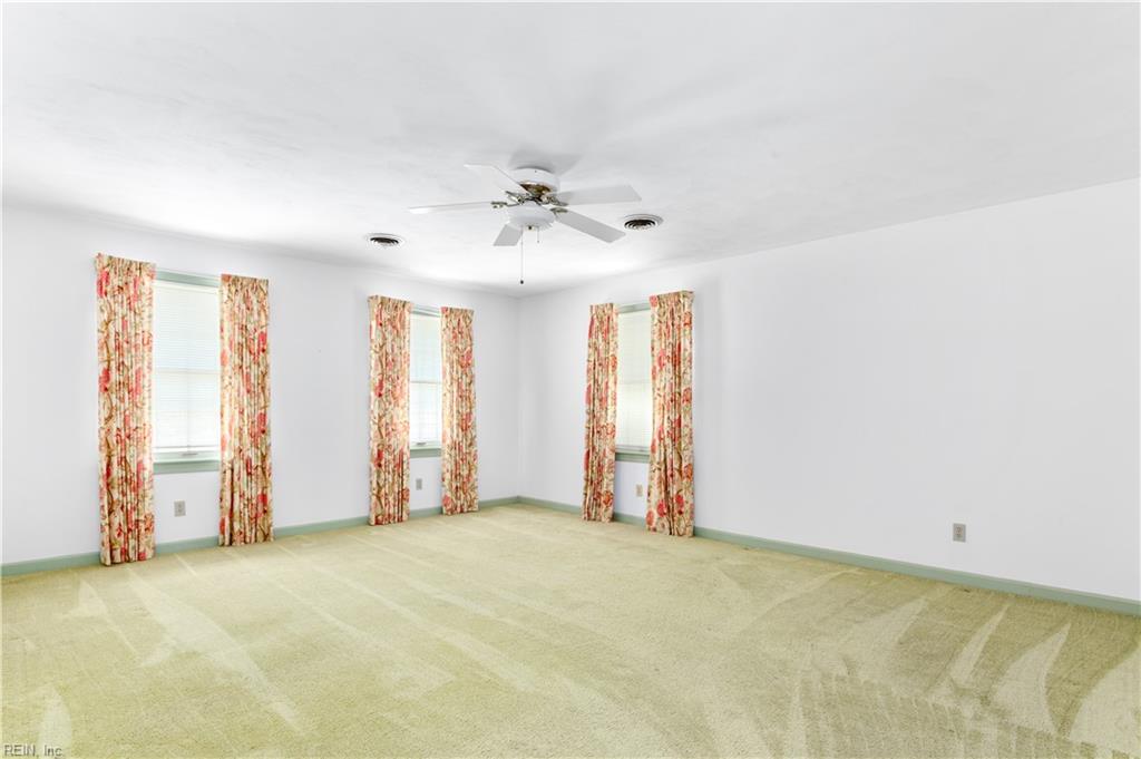 1104 Pine Valley Dr Property Photo 32