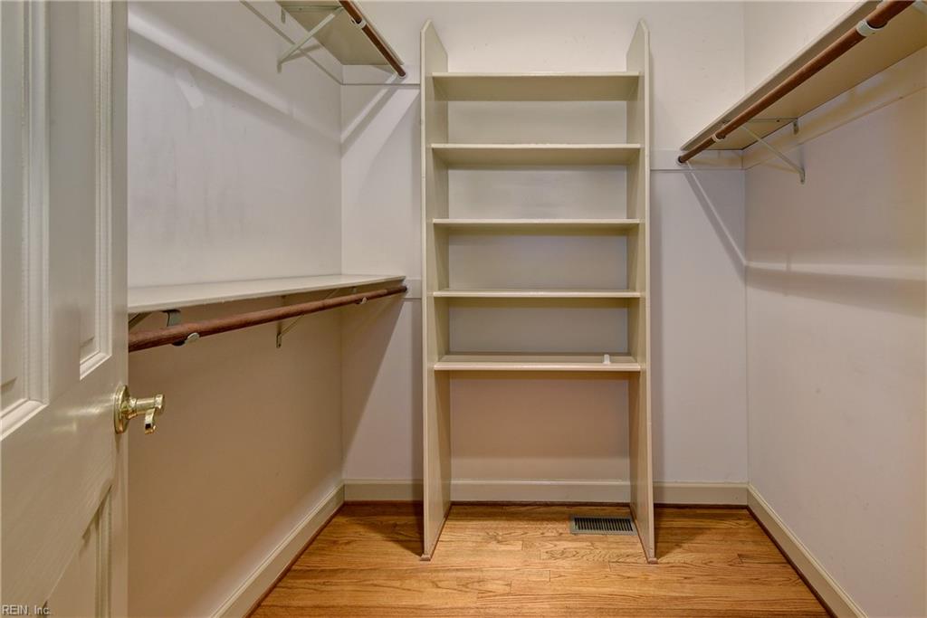 16 The Palisades Property Photo 22