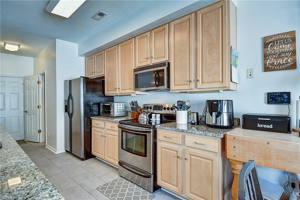 908 Becontree Ct Property Photo 20