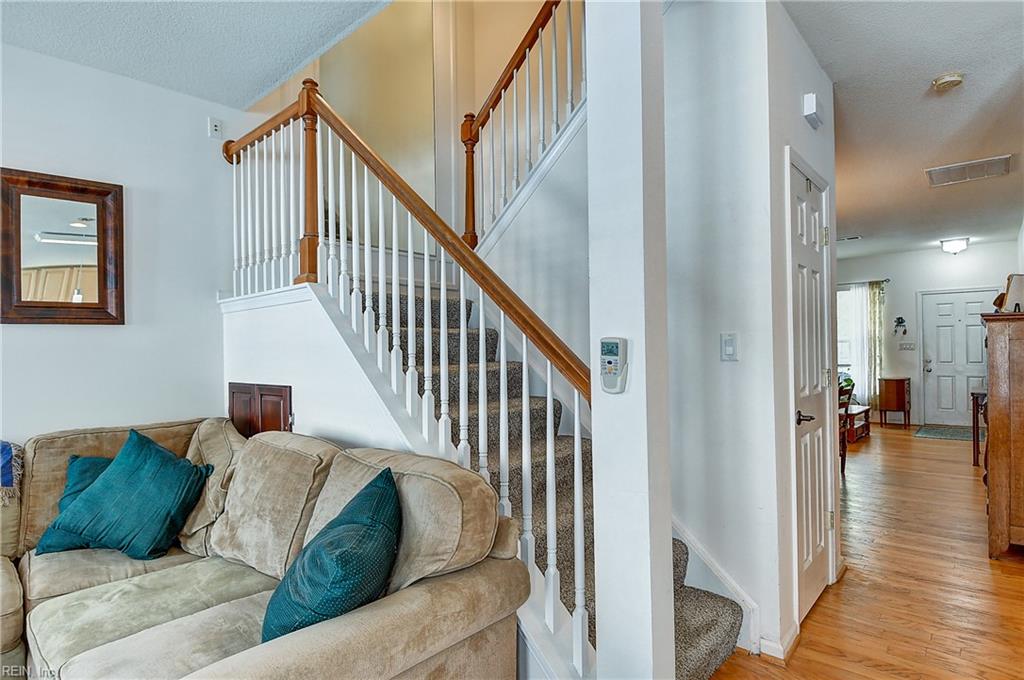 908 Becontree Ct Property Photo 27