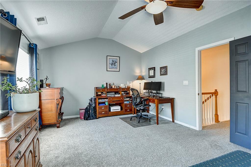 908 Becontree Ct Property Photo 31