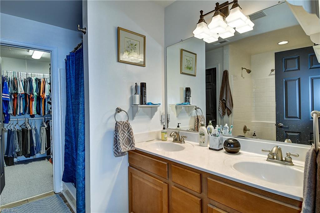 908 Becontree Ct Property Photo 33