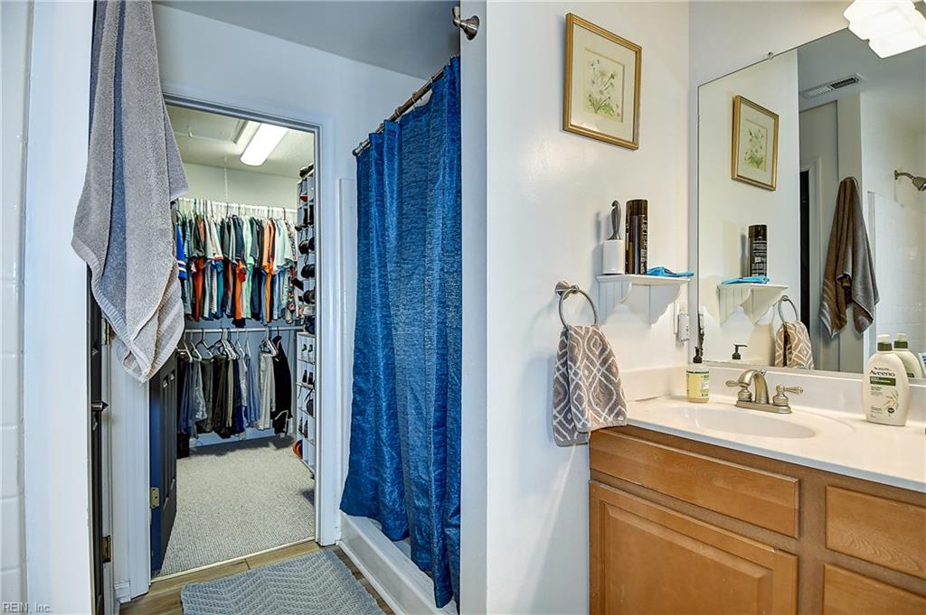 908 Becontree Ct Property Photo 34