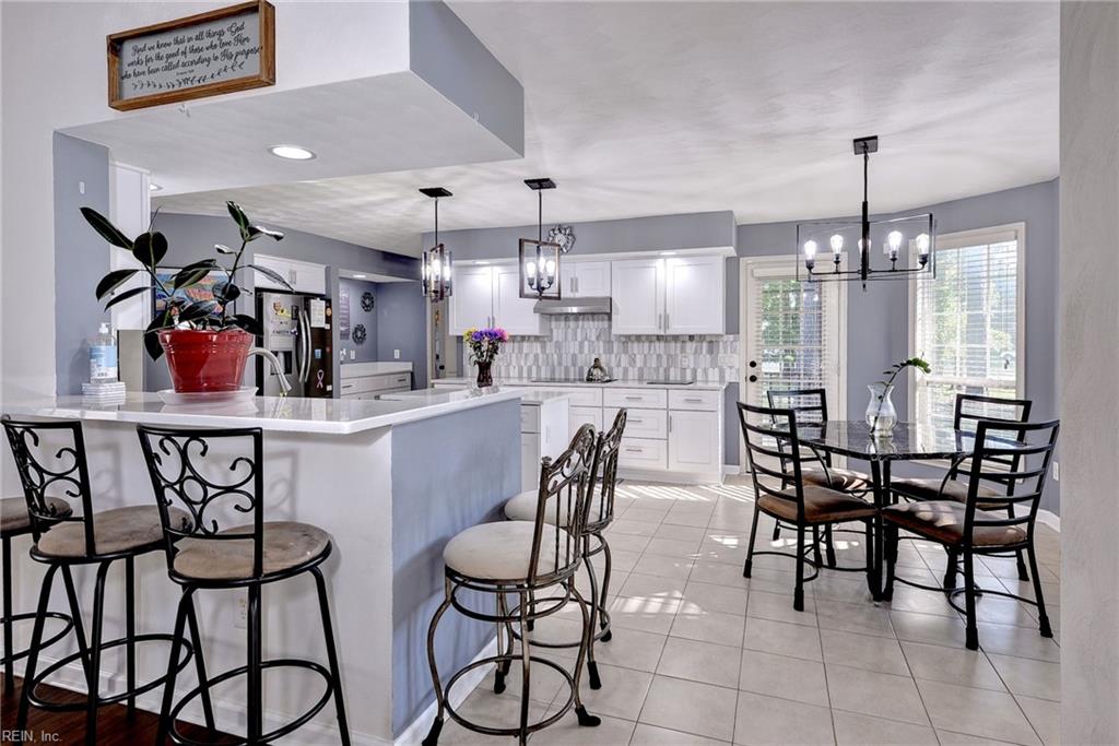 272 Grandville Arch Property Photo 7