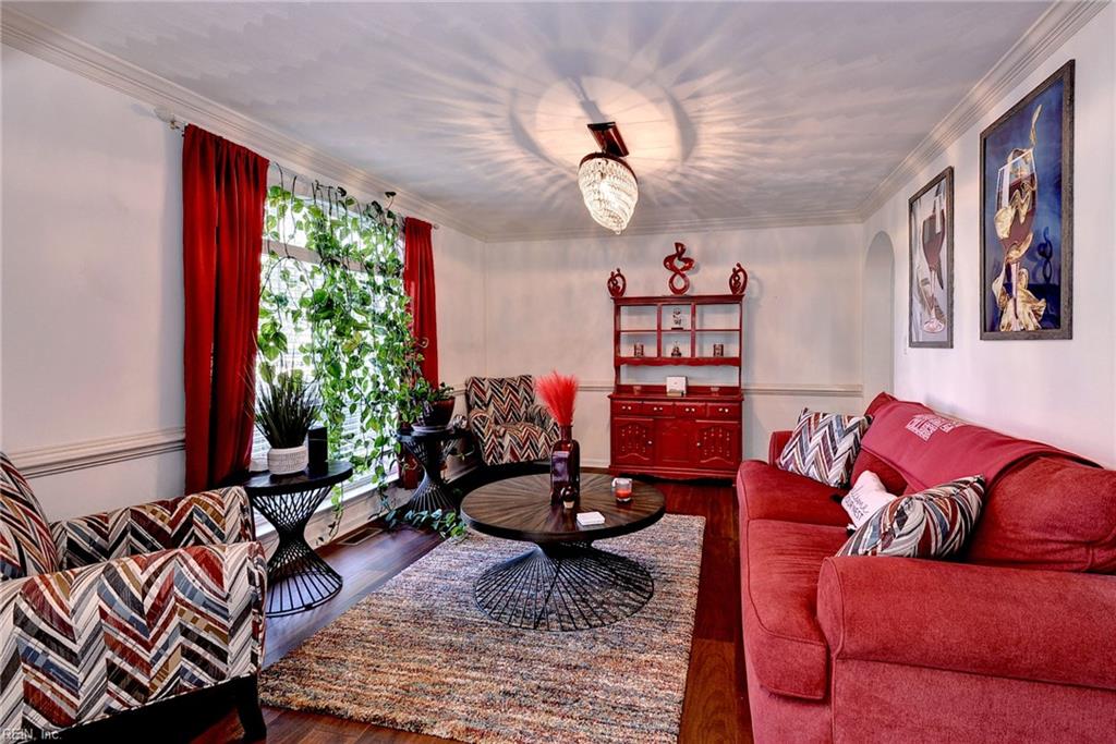 272 Grandville Arch Property Photo 18