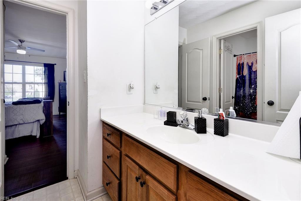 272 Grandville Arch Property Photo 36