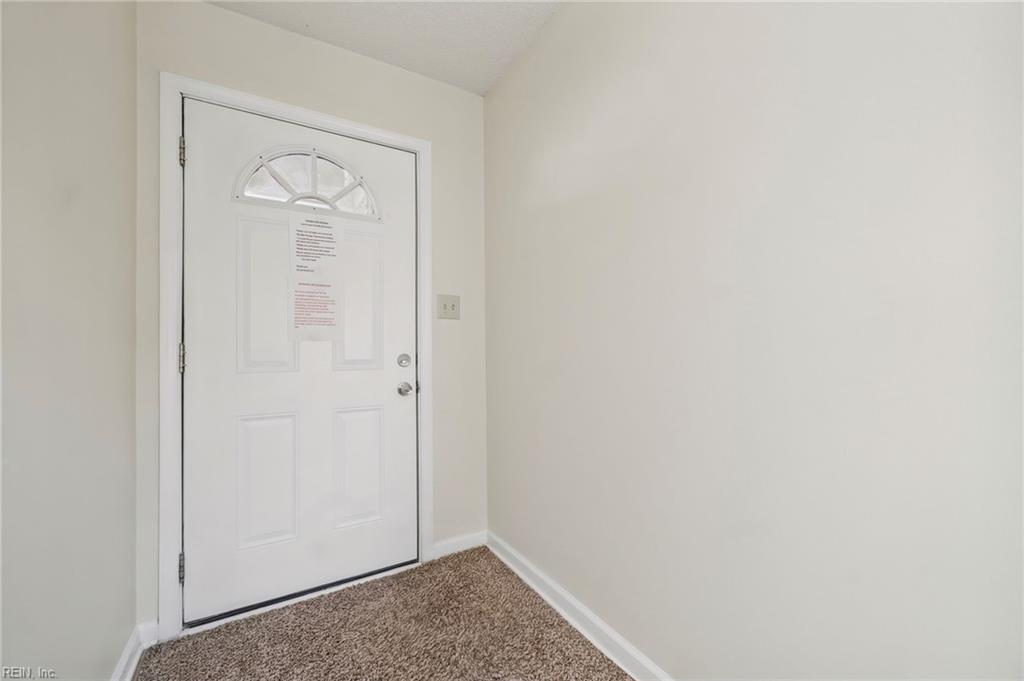 381 Westview Dr Property Photo 3