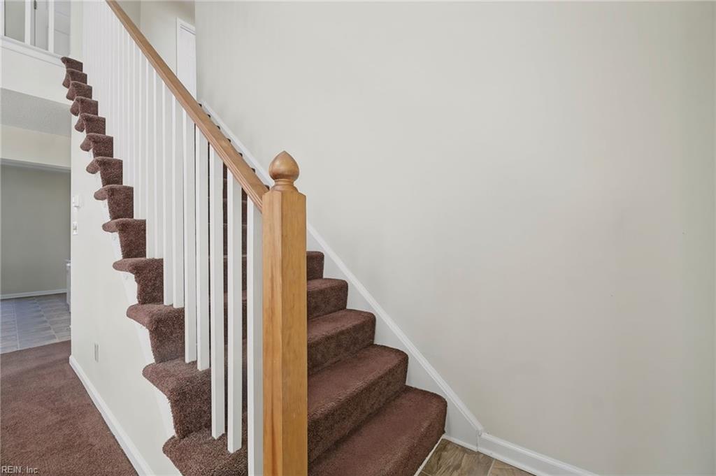 381 Westview Dr Property Photo 4