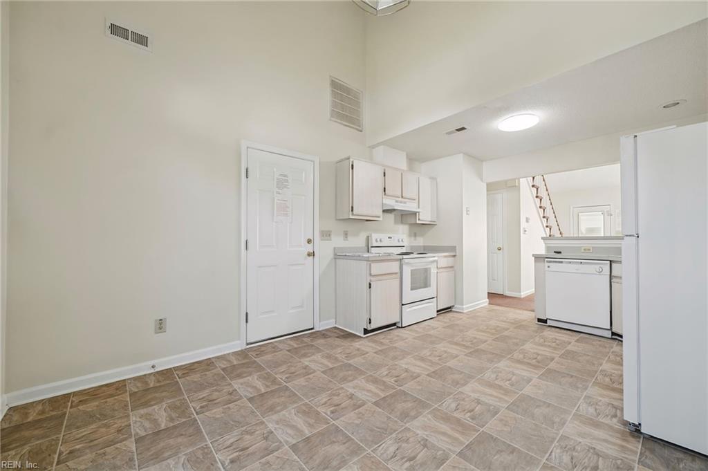381 Westview Dr Property Photo 7