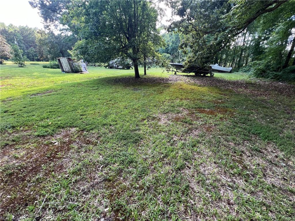 1464 North River Rd Property Photo 8